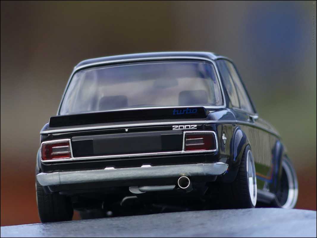 1:18 BMW 2002 Turbo Black 1973 DieCast Tuning-Modell = OVP